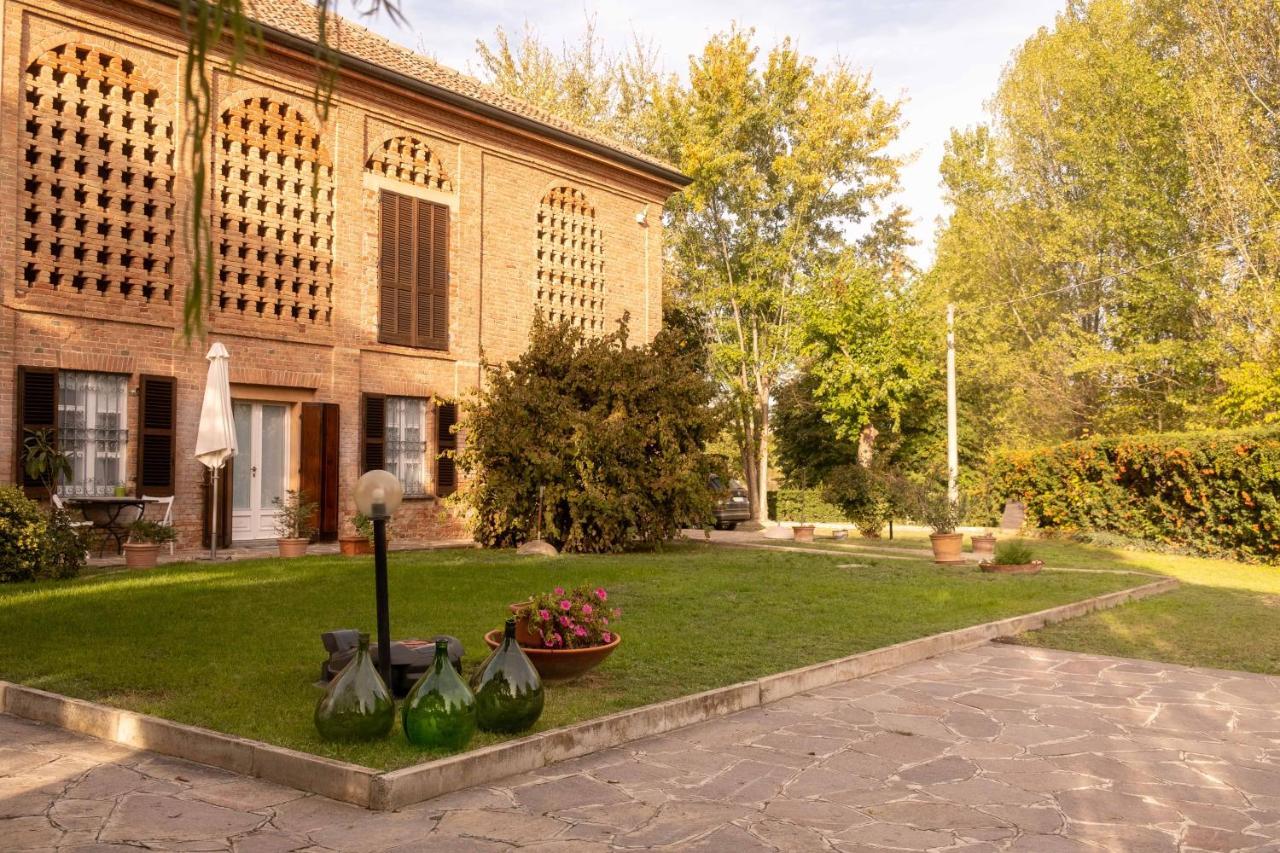 Apart-Agriturismo "La Colomba" Ница Монферато Екстериор снимка