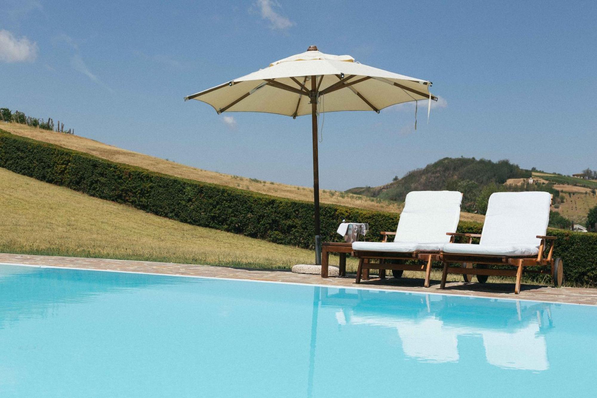 Apart-Agriturismo "La Colomba" Ница Монферато Екстериор снимка